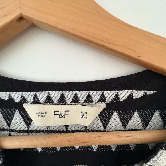 F&F Black and White Asymmetrical Dress - Picture 5 of 7